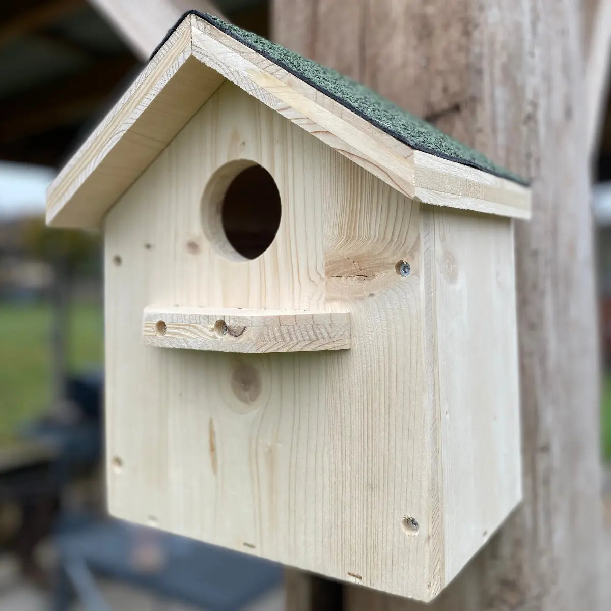 Nichoir à mésange en bois massif pour les oiseaux du jardin