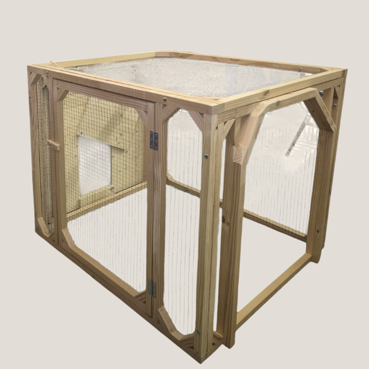 Enclos pour oies en bois Douglas – structure robuste et fabrication artisanale